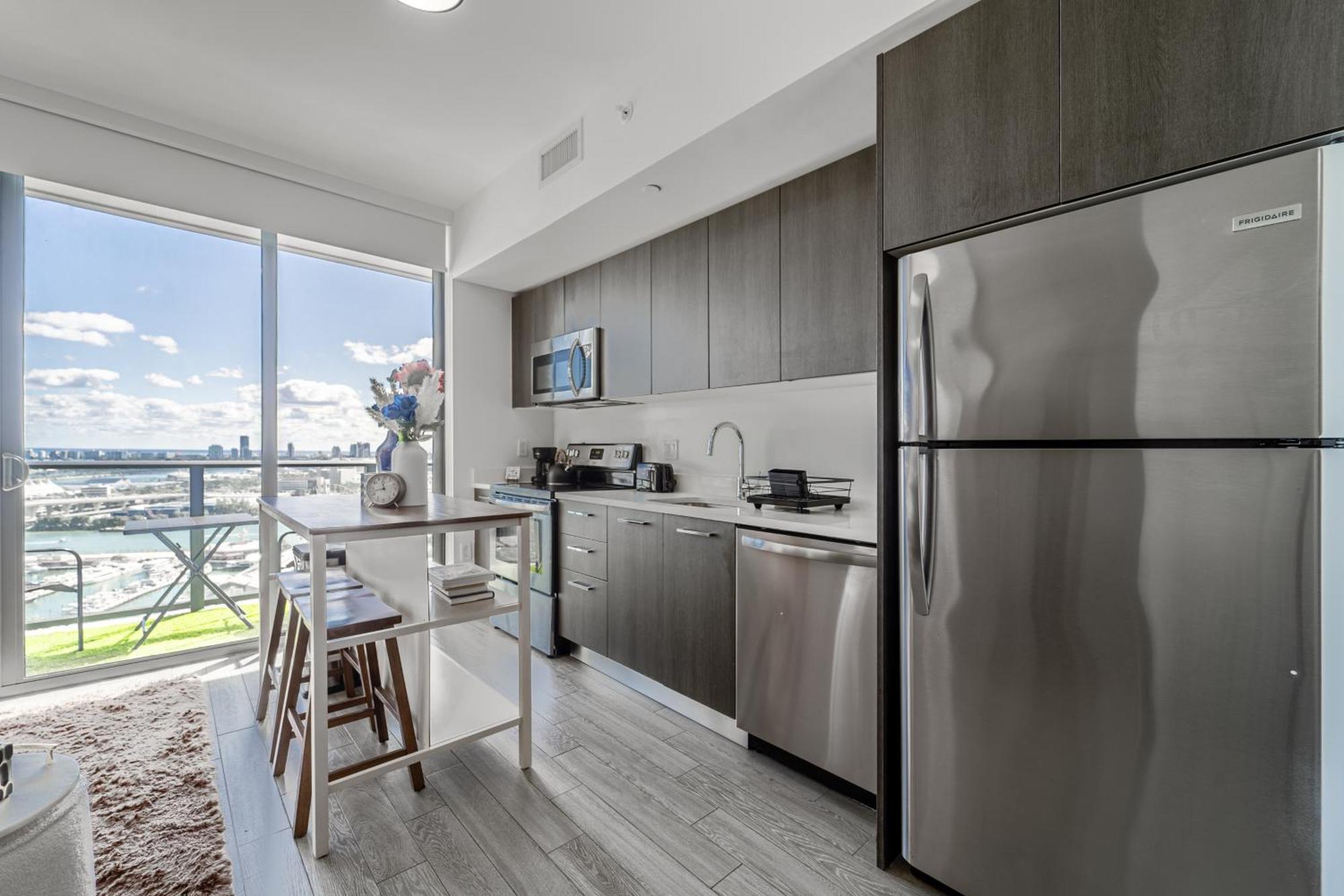 Tr Miami 2 Bedroom, 1 Bedroom, And Studio Condos With Balconies Eksteriør billede
