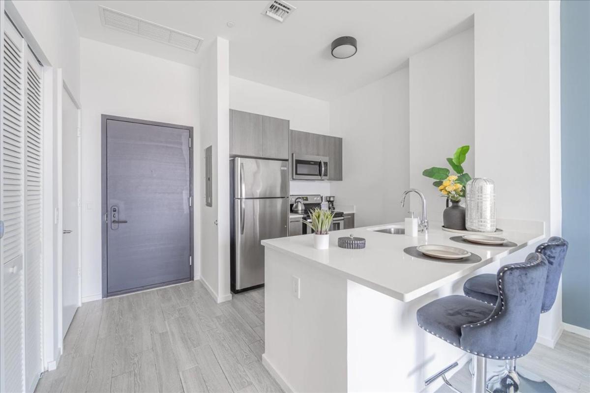 Tr Miami 2 Bedroom, 1 Bedroom, And Studio Condos With Balconies Eksteriør billede